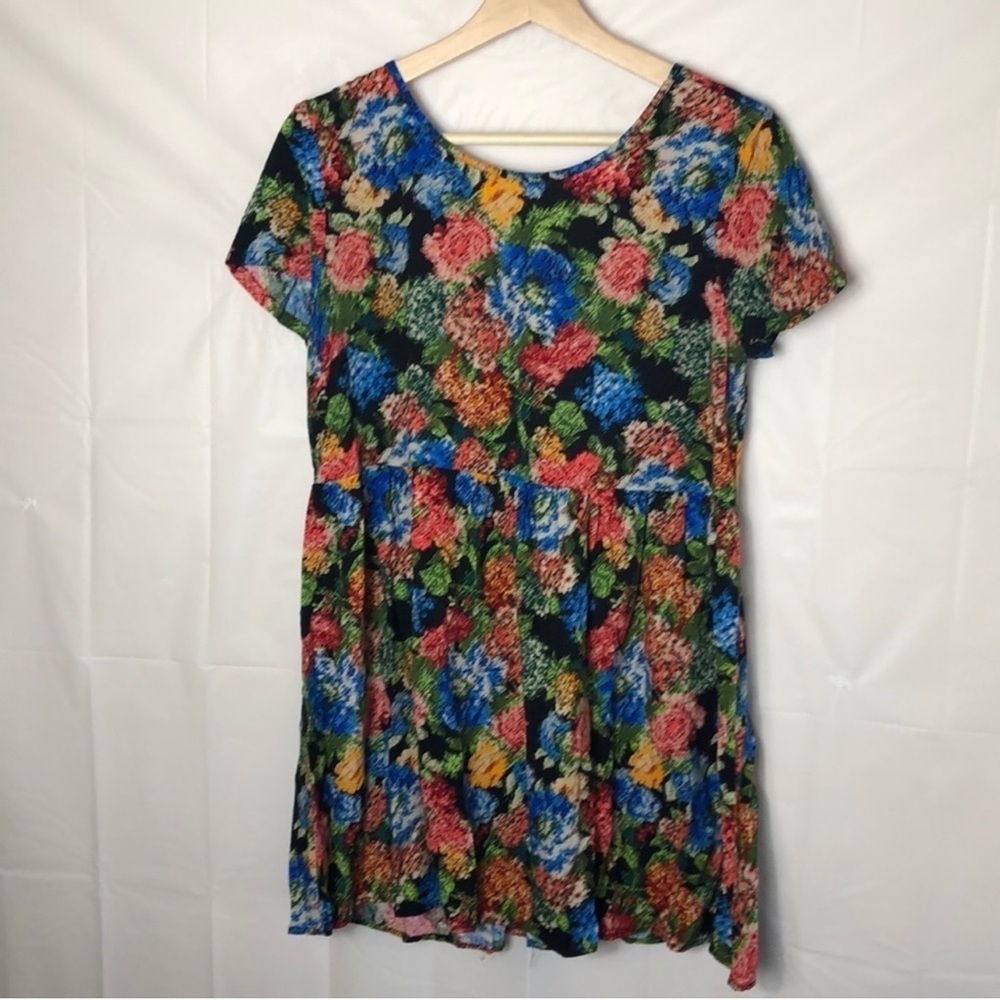Forever 21 Dress/Tunic V-Neck Back Small